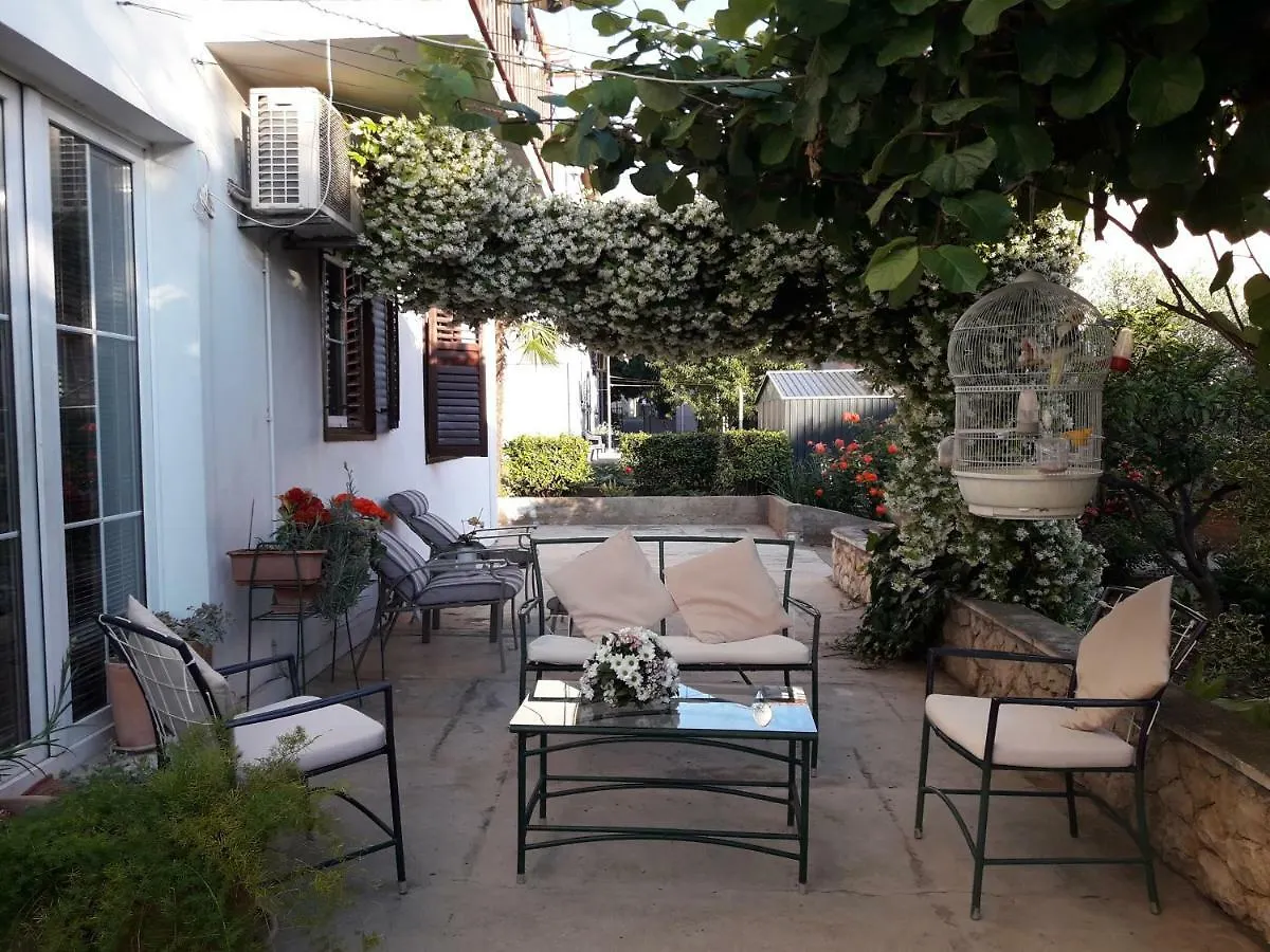 זאדאר Apartment Hela